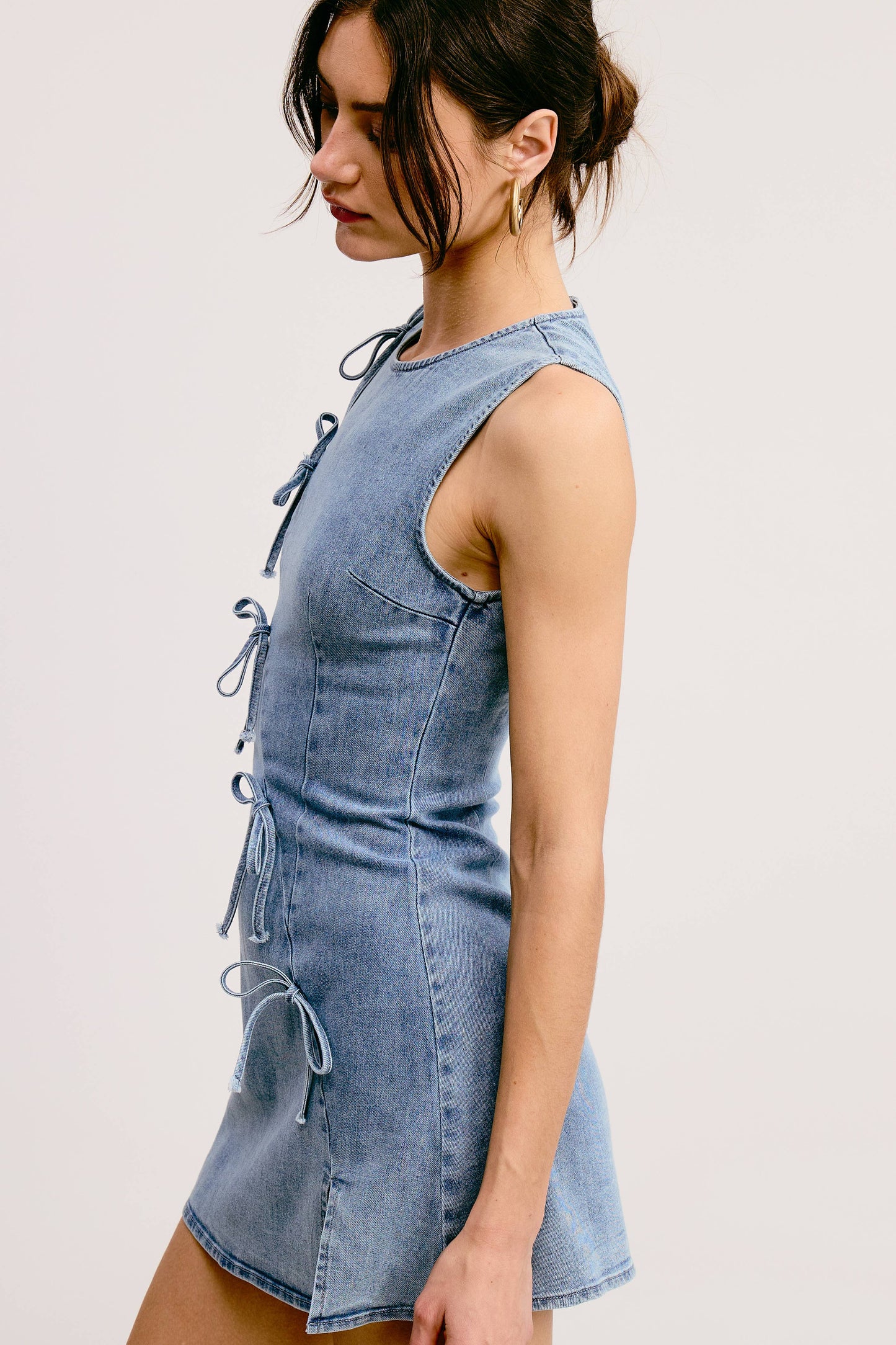 The Bow & Go Mini Dress – Light Wash Denim