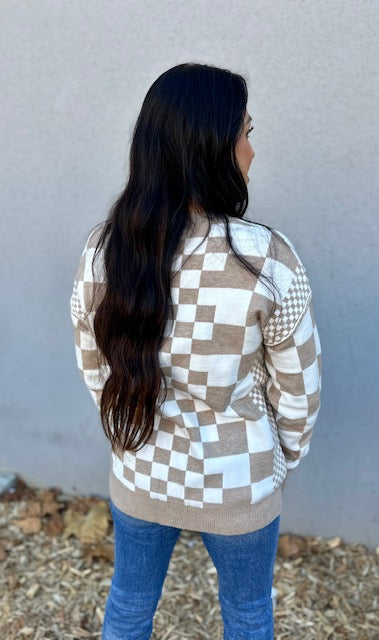 Sophia Checkered Round Neck Sweater