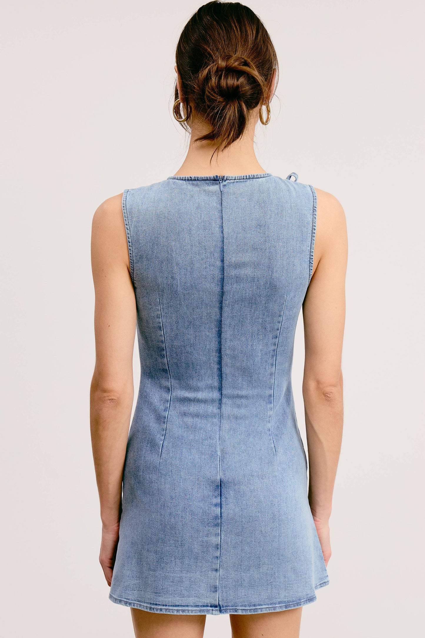 The Bow & Go Mini Dress – Light Wash Denim
